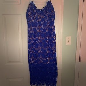 Lace dress with bride underlay